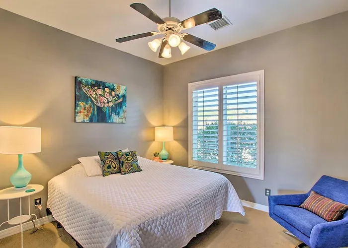 Mtn View! Group-friendly Getaway In * Fountain Hills