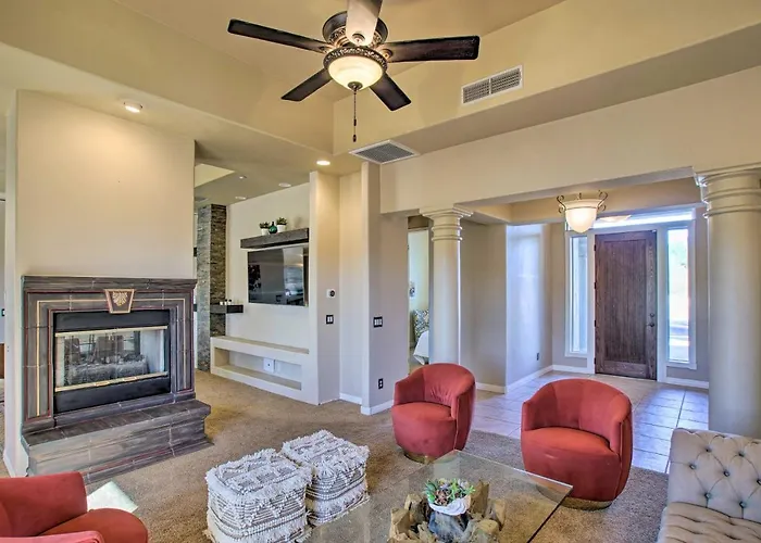 Mtn View! Group-friendly Getaway In *
