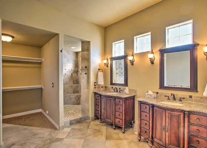 Mtn View! Group-friendly Getaway In Holiday home
